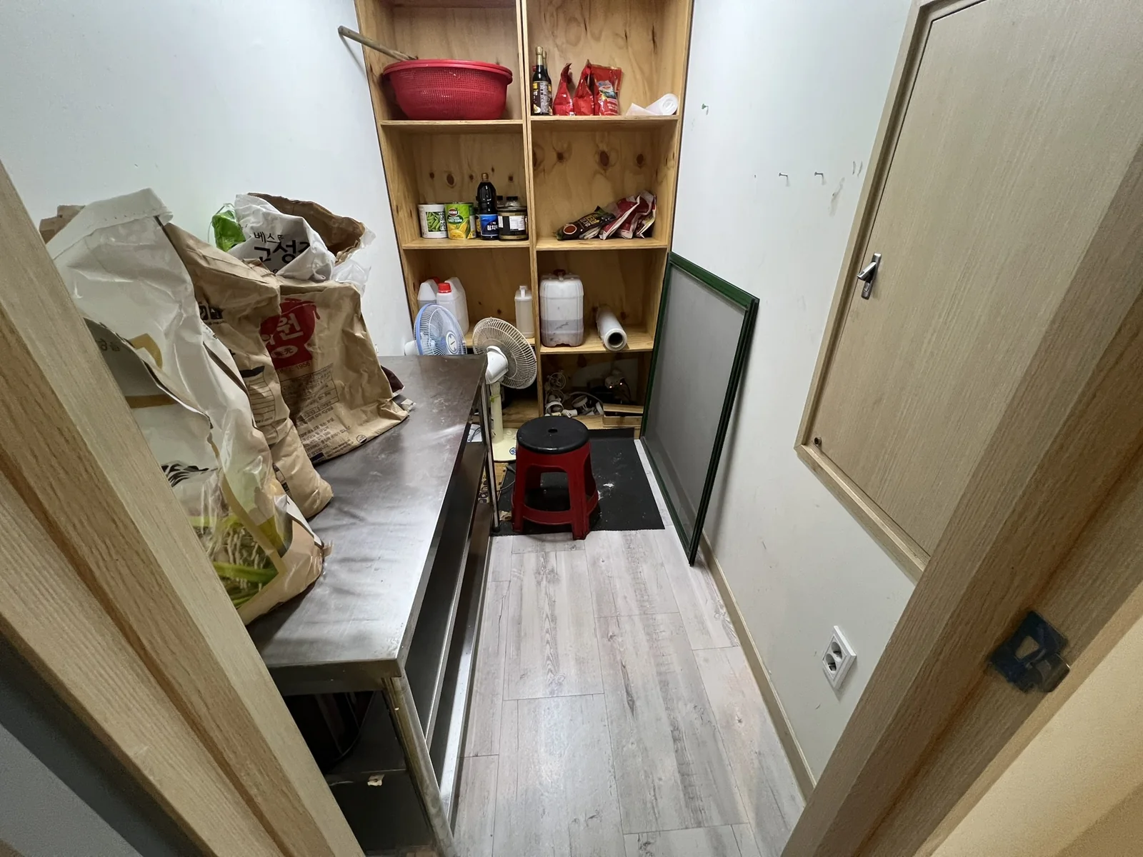 주변 공간까지 정리한 화재 복구청소 완료 모습
